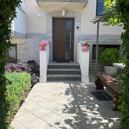 Apartma Pri Cesarjevih Sezana Exterior photo