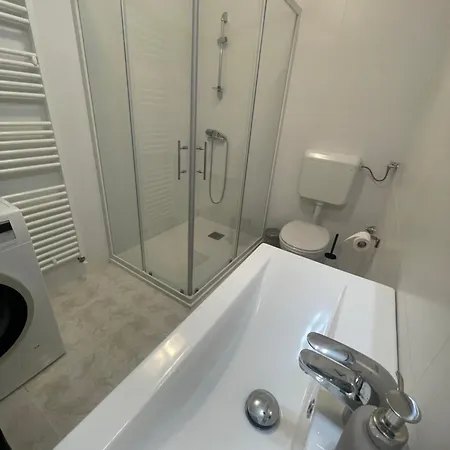 Apartma Pri Cesarjevih Sezana Exterior photo