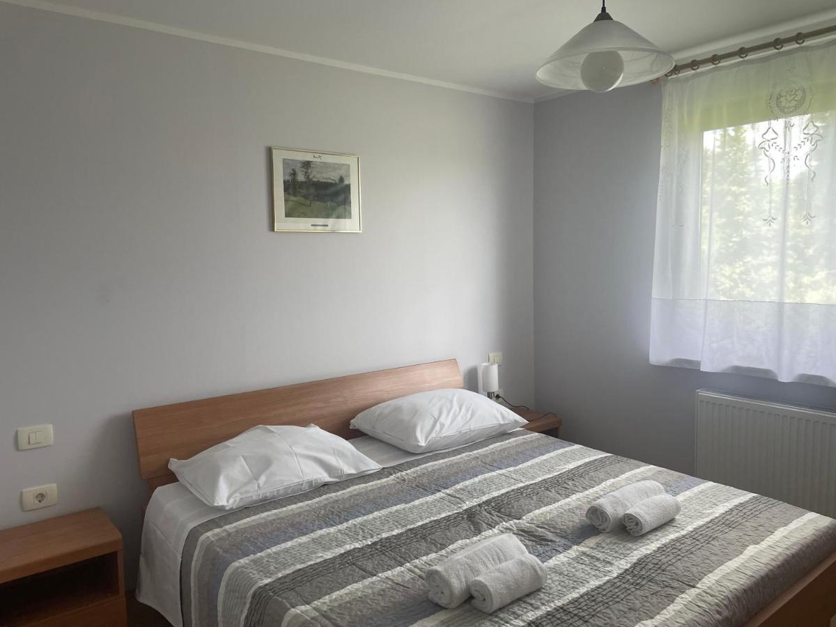 Apartma Pri Cesarjevih Apartment *