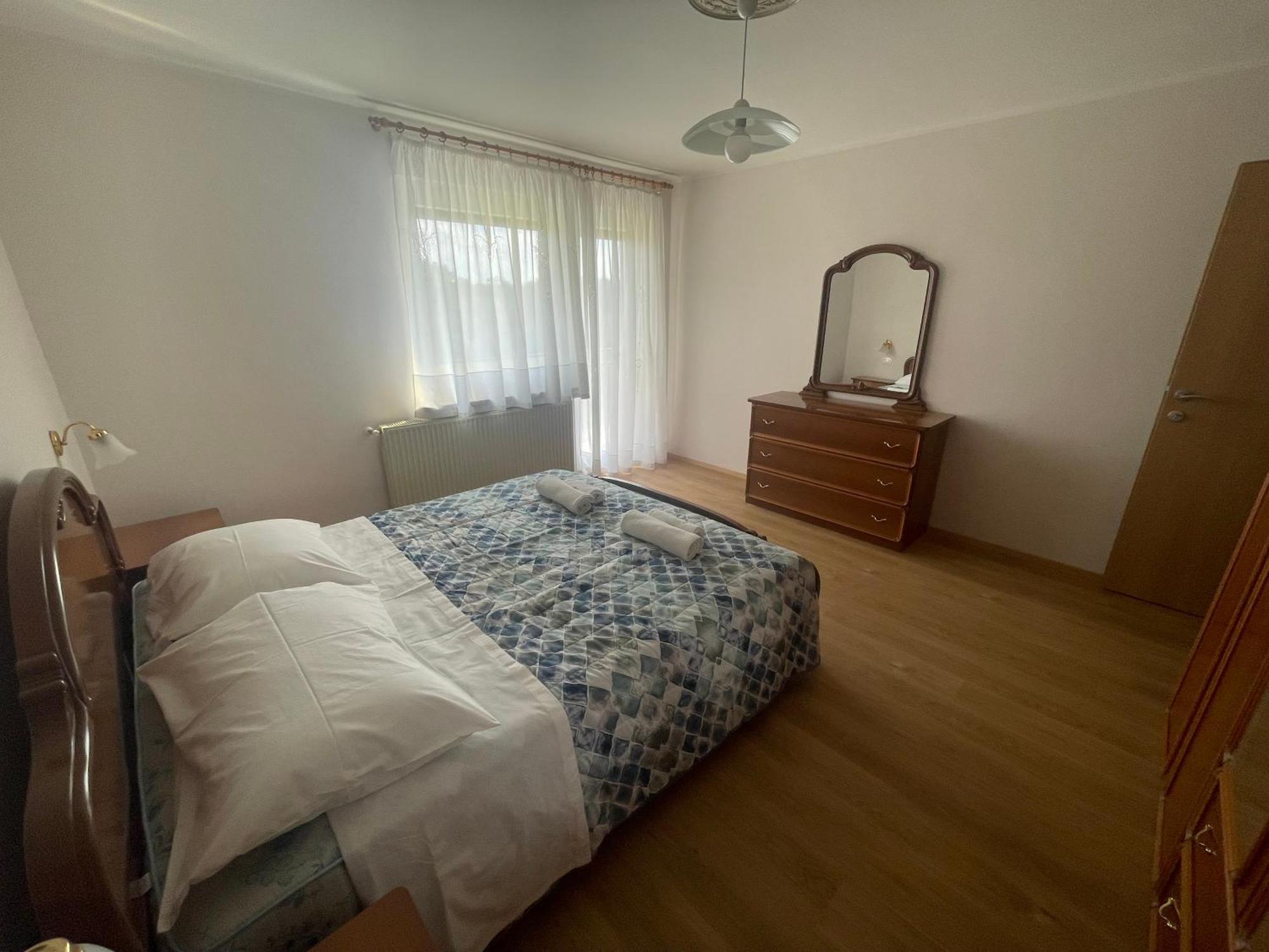 Apartma Pri Cesarjevih Apartment Sezana