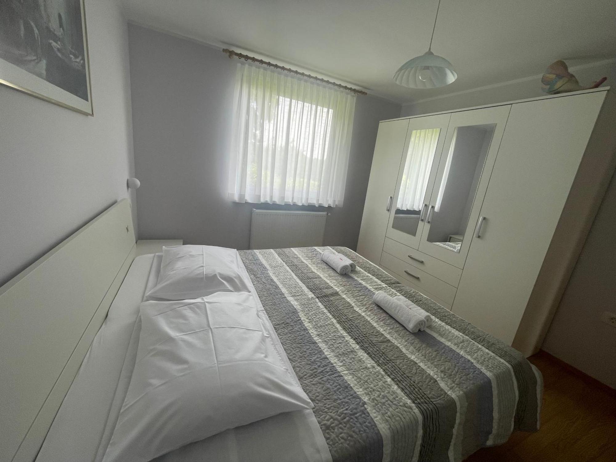Apartment Apartma Pri Cesarjevih *